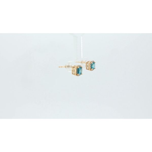 Earrings Image 2 Timmreck & McNicol Jewelers McMinnville, OR