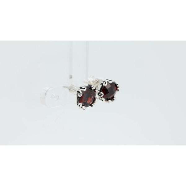 Earrings Image 3 Timmreck & McNicol Jewelers McMinnville, OR