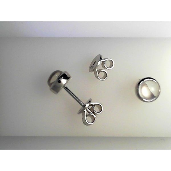 Earrings Timmreck & McNicol Jewelers McMinnville, OR