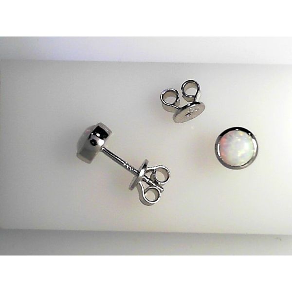 Earrings Timmreck & McNicol Jewelers McMinnville, OR