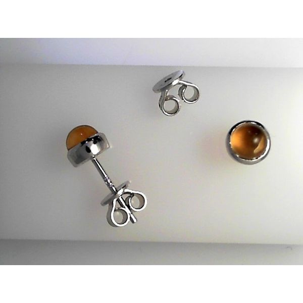 Earrings Timmreck & McNicol Jewelers McMinnville, OR