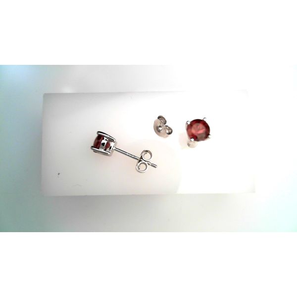 Earrings Timmreck & McNicol Jewelers McMinnville, OR