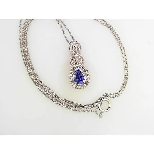 Pendants Timmreck & McNicol Jewelers McMinnville, OR