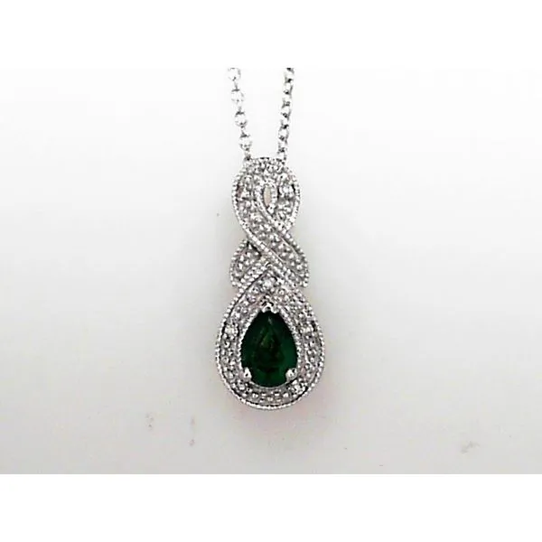 Pendants Timmreck & McNicol Jewelers McMinnville, OR
