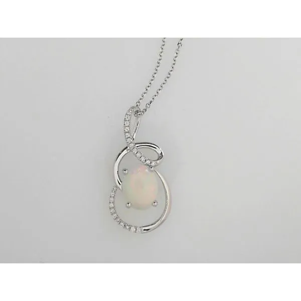 Pendants Timmreck & McNicol Jewelers McMinnville, OR