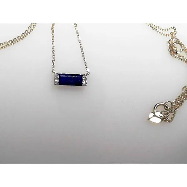 Pendants Timmreck & McNicol Jewelers McMinnville, OR