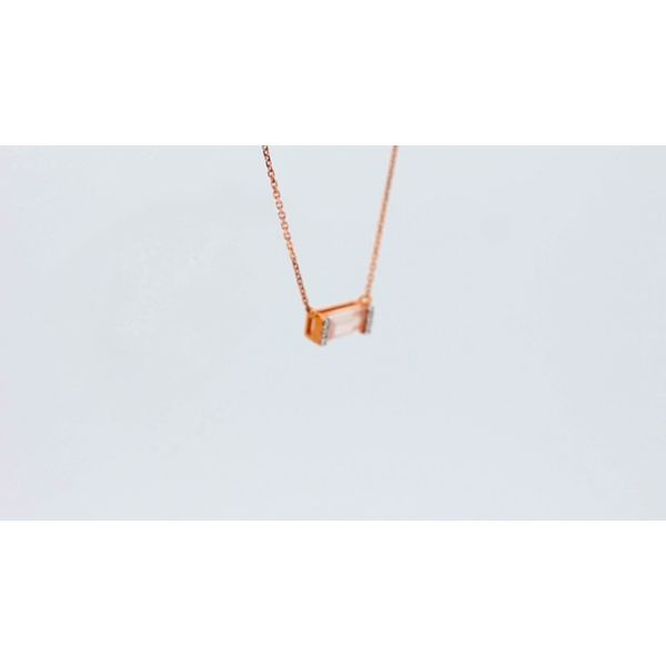 Pendants Image 2 Timmreck & McNicol Jewelers McMinnville, OR