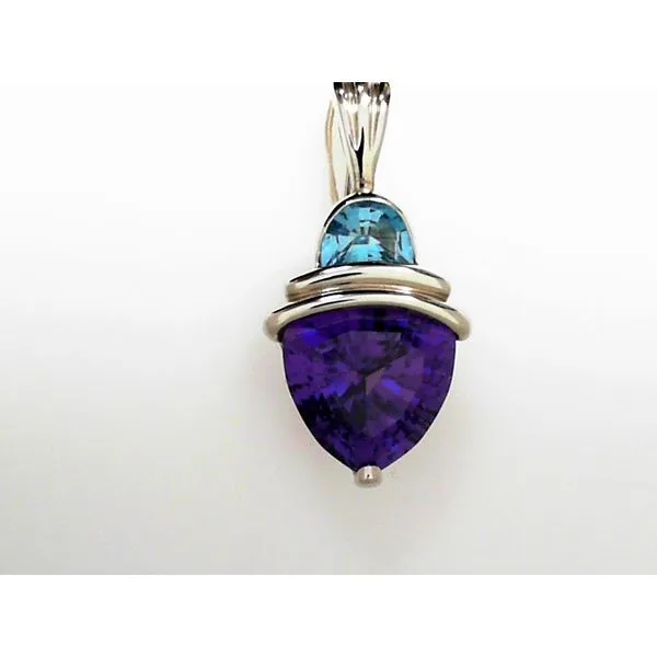 Pendants Timmreck & McNicol Jewelers McMinnville, OR