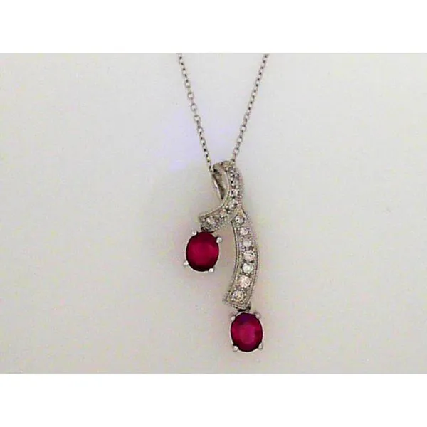 Pendants Timmreck & McNicol Jewelers McMinnville, OR