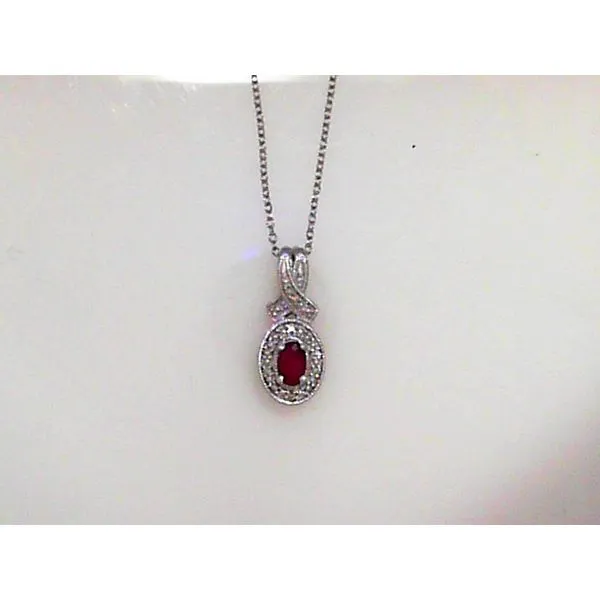 Pendants Timmreck & McNicol Jewelers McMinnville, OR