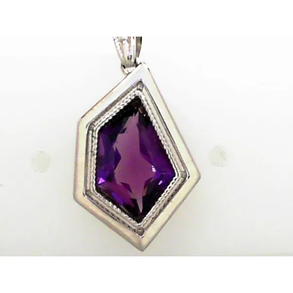 Pendants Timmreck & McNicol Jewelers McMinnville, OR