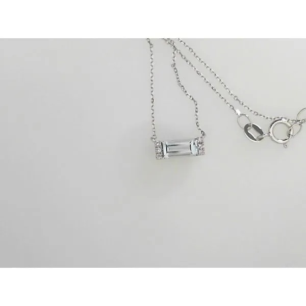 Pendants Timmreck & McNicol Jewelers McMinnville, OR