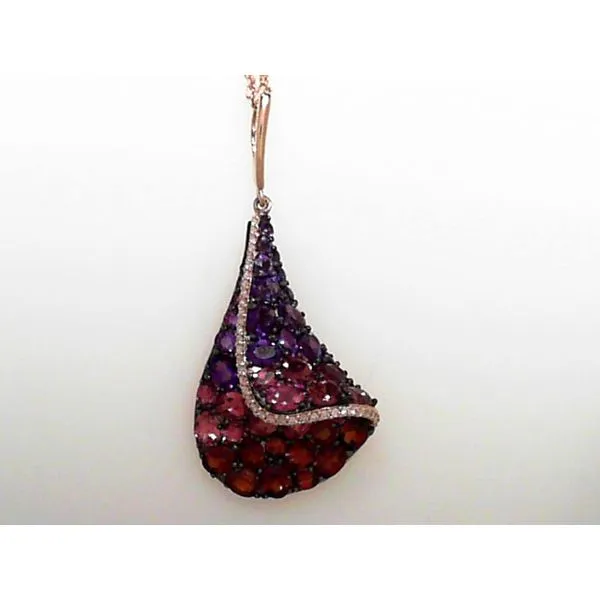 Pendants Timmreck & McNicol Jewelers McMinnville, OR