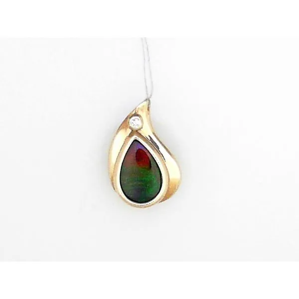 Pendants Timmreck & McNicol Jewelers McMinnville, OR
