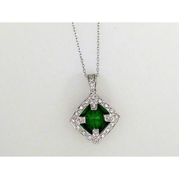 Pendants Timmreck & McNicol Jewelers McMinnville, OR