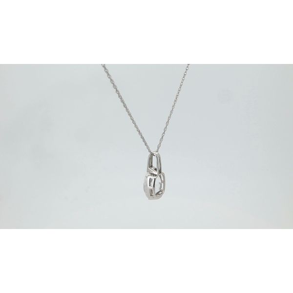 Pendants Image 2 Timmreck & McNicol Jewelers McMinnville, OR
