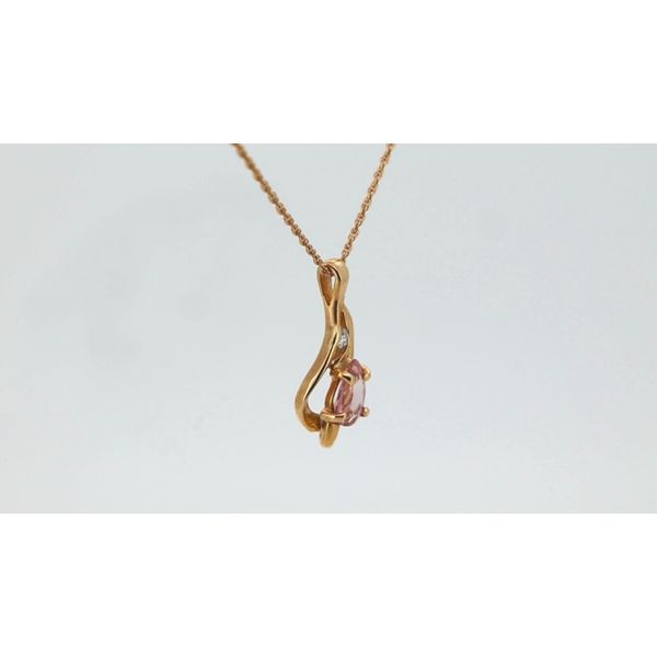 Pendants Image 2 Timmreck & McNicol Jewelers McMinnville, OR