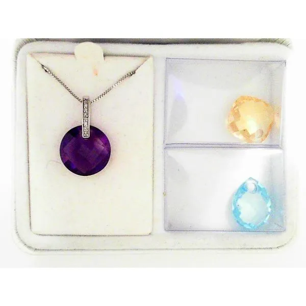 Pendants Timmreck & McNicol Jewelers McMinnville, OR