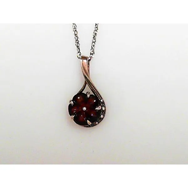 Pendants Timmreck & McNicol Jewelers McMinnville, OR