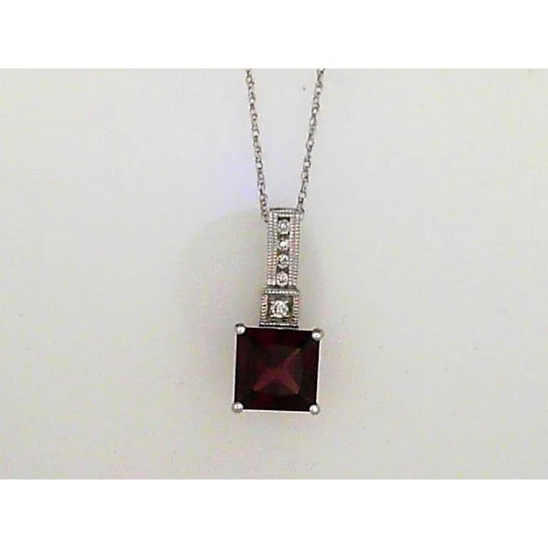 Pendants Timmreck & McNicol Jewelers McMinnville, OR