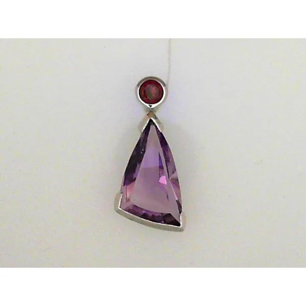 Pendants Timmreck & McNicol Jewelers McMinnville, OR