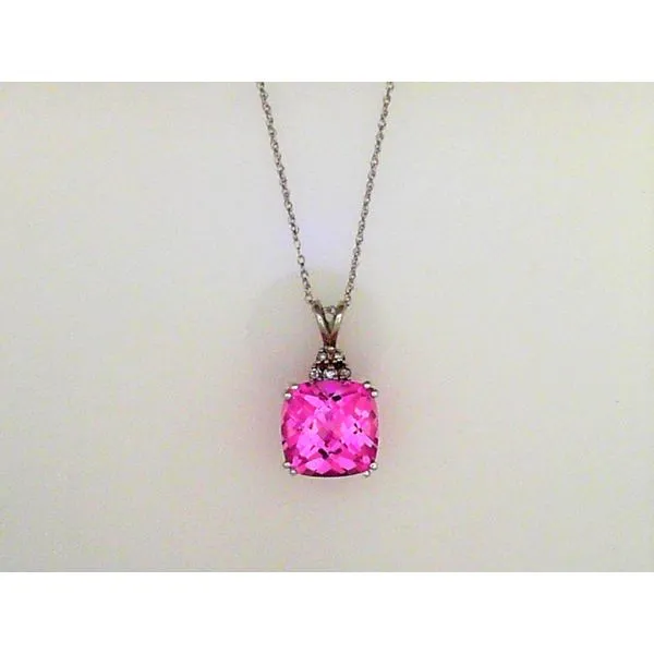 Pendants Timmreck & McNicol Jewelers McMinnville, OR