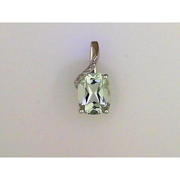 Pendants Timmreck & McNicol Jewelers McMinnville, OR