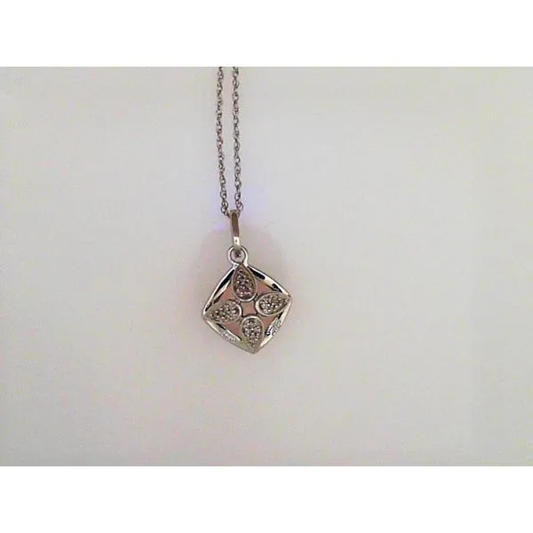 Pendants Image 2 Timmreck & McNicol Jewelers McMinnville, OR
