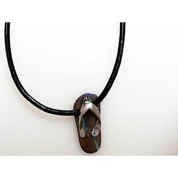 Pendants Timmreck & McNicol Jewelers McMinnville, OR