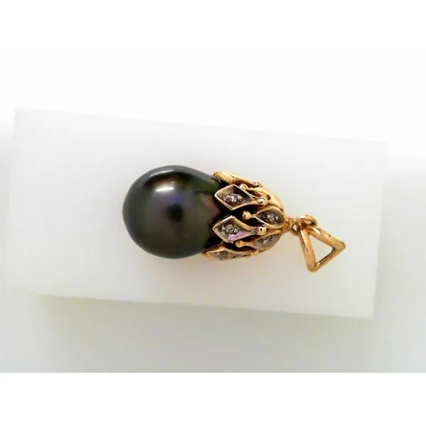 Pendants Timmreck & McNicol Jewelers McMinnville, OR