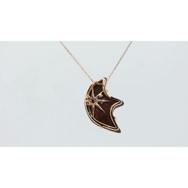 Pendants Image 3 Timmreck & McNicol Jewelers McMinnville, OR