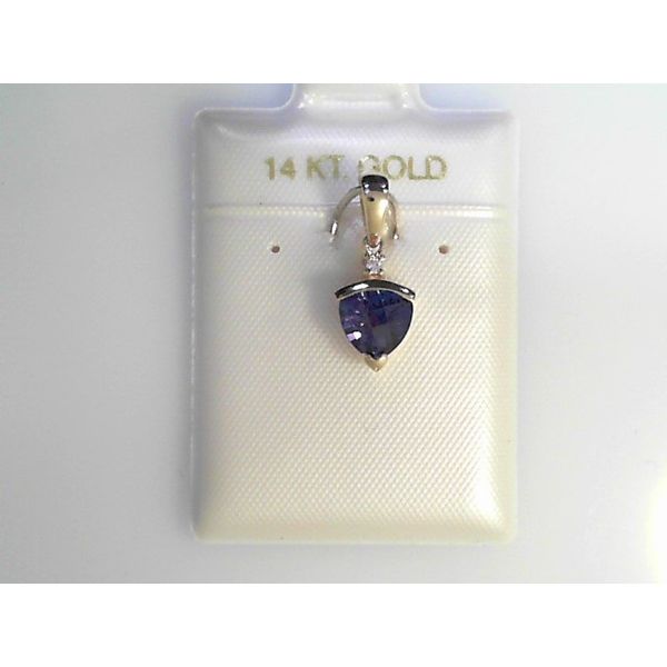 Pendants Timmreck & McNicol Jewelers McMinnville, OR