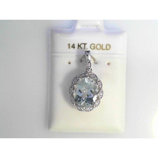 Pendants Timmreck & McNicol Jewelers McMinnville, OR