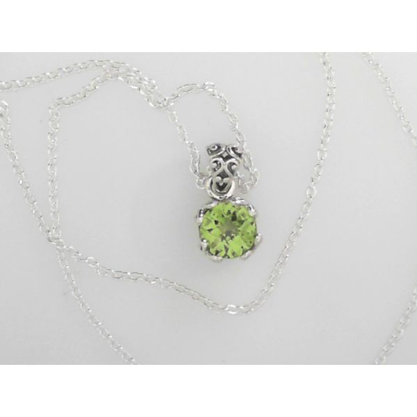 Pendants Timmreck & McNicol Jewelers McMinnville, OR