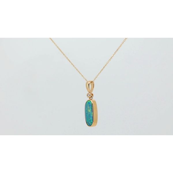 Pendants Image 2 Timmreck & McNicol Jewelers McMinnville, OR