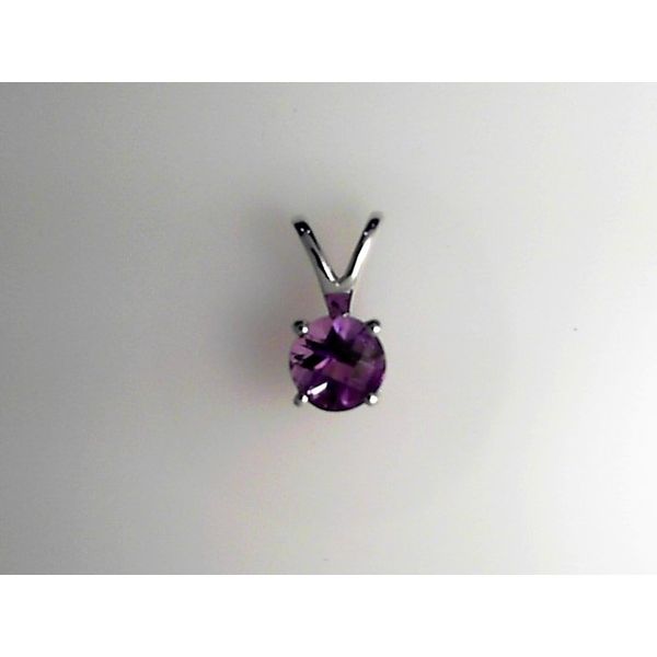 Pendants Timmreck & McNicol Jewelers McMinnville, OR