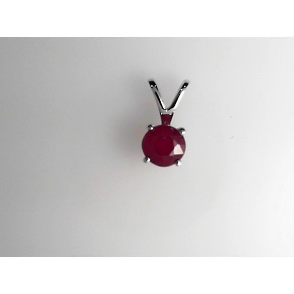 Pendants Timmreck & McNicol Jewelers McMinnville, OR