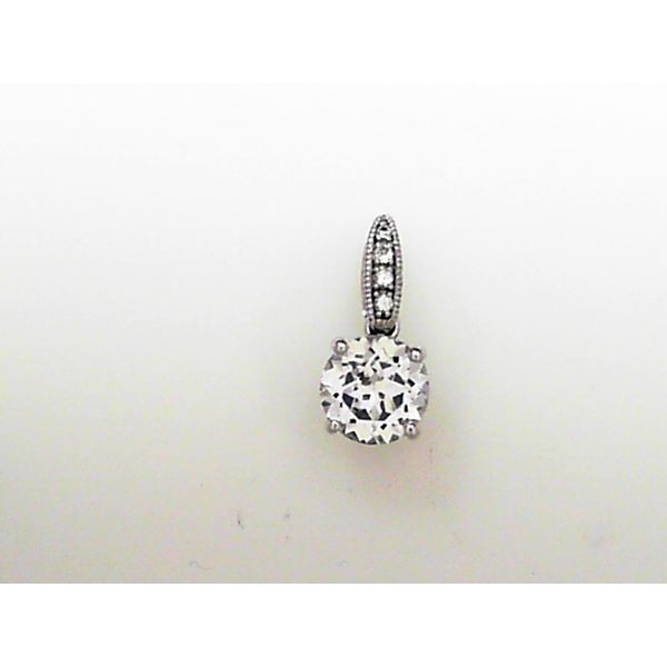 Pendants Timmreck & McNicol Jewelers McMinnville, OR