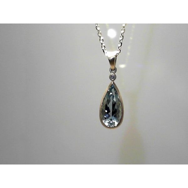 Pendants Image 5 Timmreck & McNicol Jewelers McMinnville, OR