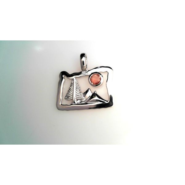 Pendants Timmreck & McNicol Jewelers McMinnville, OR