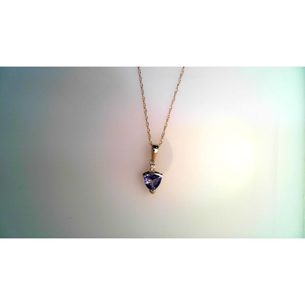 Pendants Timmreck & McNicol Jewelers McMinnville, OR