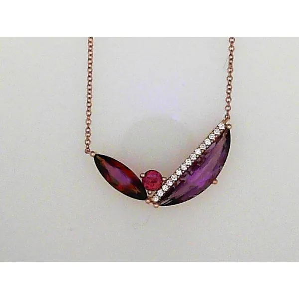 Necklace Timmreck & McNicol Jewelers McMinnville, OR