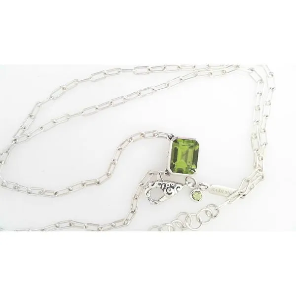 Necklace Timmreck & McNicol Jewelers McMinnville, OR