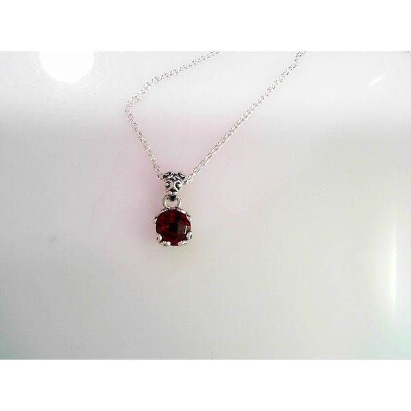 Necklace Timmreck & McNicol Jewelers McMinnville, OR