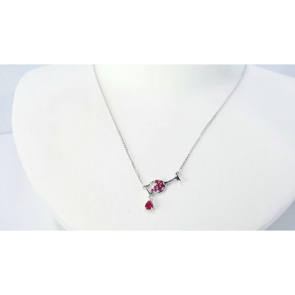 Necklace Image 3 Timmreck & McNicol Jewelers McMinnville, OR