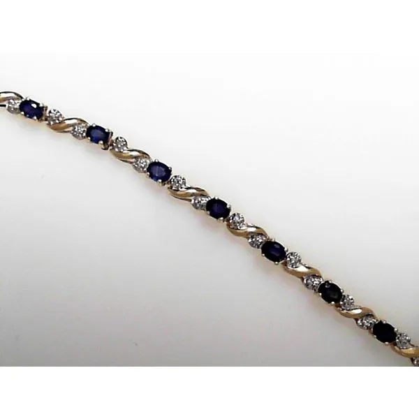 Bracelet Timmreck & McNicol Jewelers McMinnville, OR