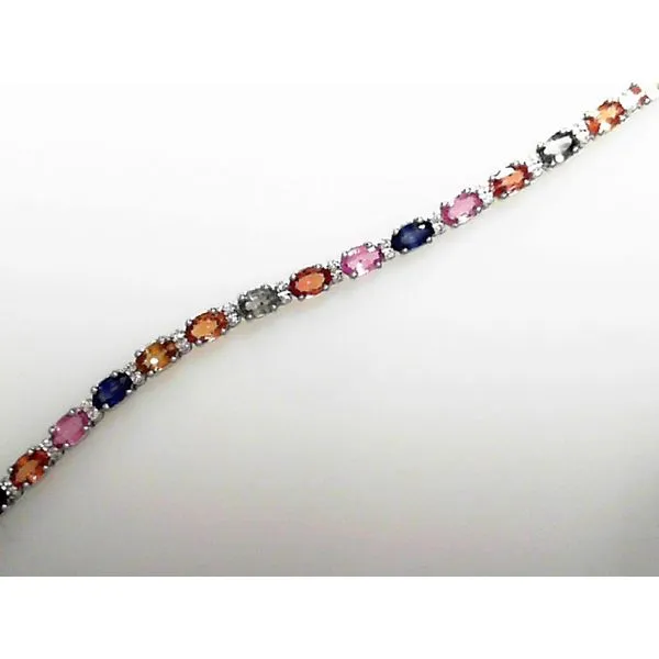 Bracelet Timmreck & McNicol Jewelers McMinnville, OR