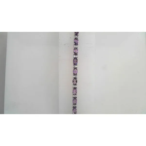 Bracelet Timmreck & McNicol Jewelers McMinnville, OR