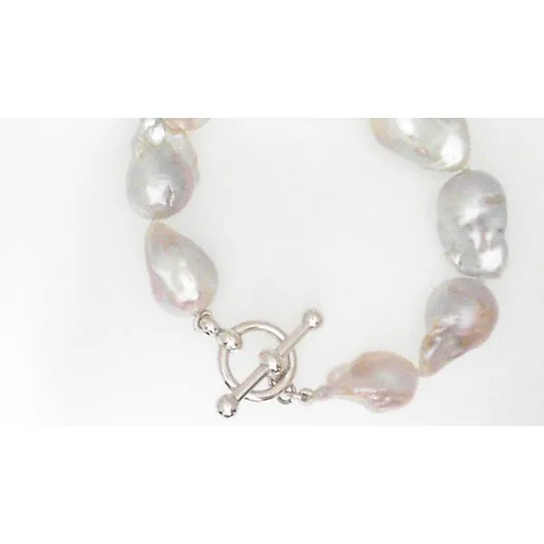 Bracelet Timmreck & McNicol Jewelers McMinnville, OR