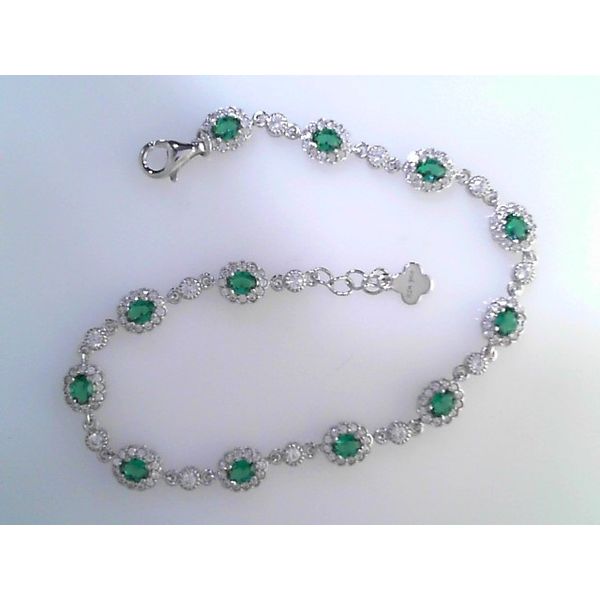 Bracelet Timmreck & McNicol Jewelers McMinnville, OR